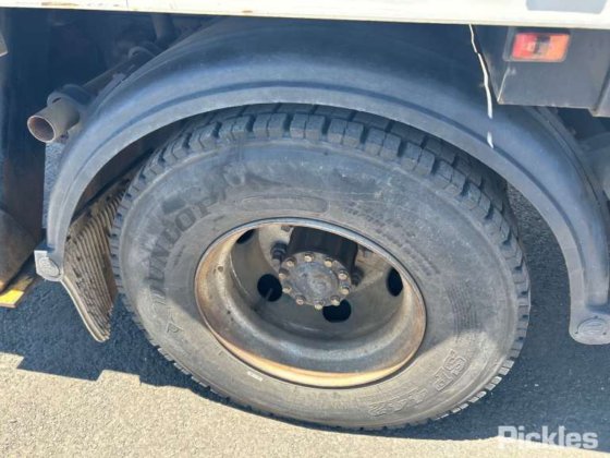 2012款日野FD500 1024