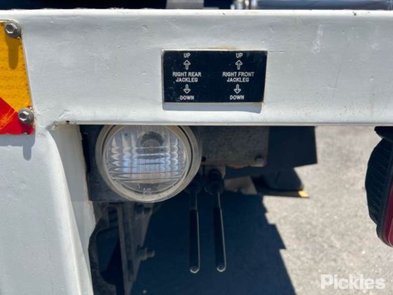 2012款日野FD500 1024