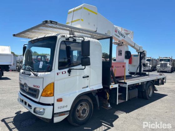 2012款日野FD500 1024