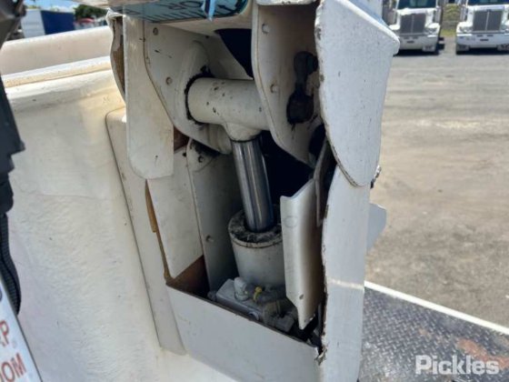 2012款日野FD500 1024