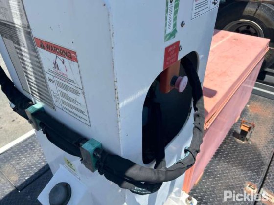 2012款日野FD500 1024