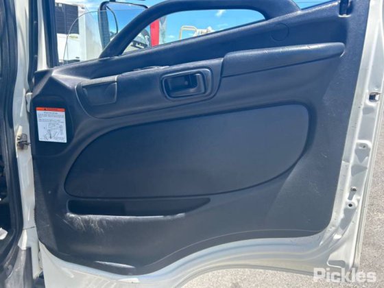 2012款日野FD500 1024