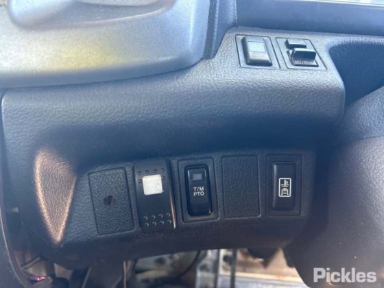 2012款日野FD500 1024