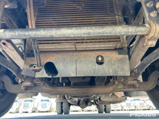 2012款日野FD500 1024