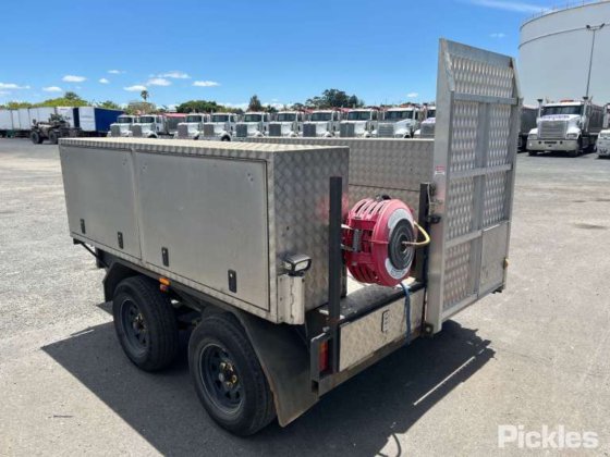 2017 年金博巴露营车