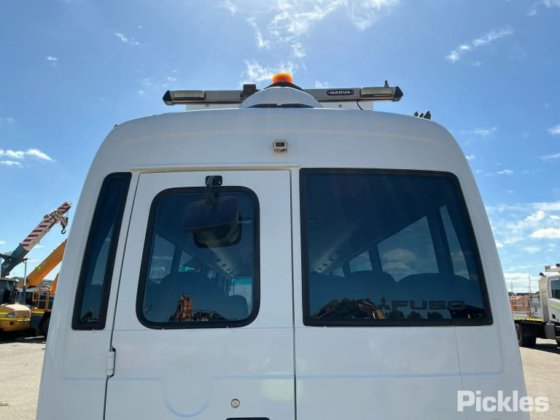 2022 三菱ふそうローザ