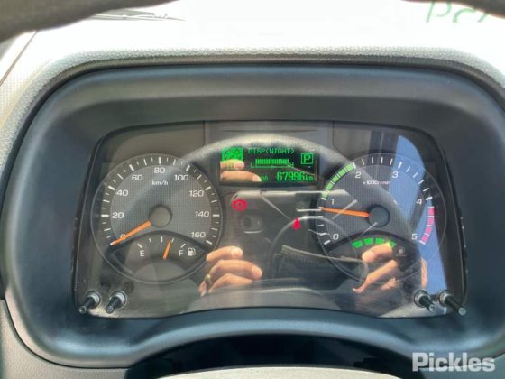 2022 三菱ふそうローザ