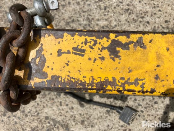 油圧ポンプとオーガーを備えたトレーラー搭載型ディーゼルエンジン