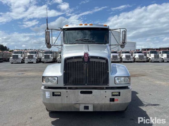 2016年式ケンワースT359