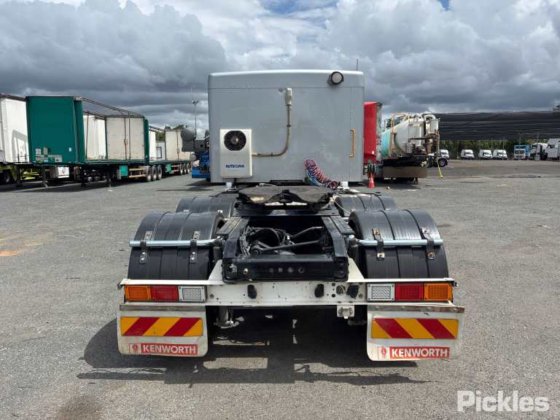 2016年式ケンワースT359