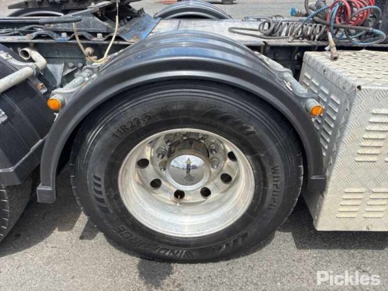 2016年式ケンワースT359