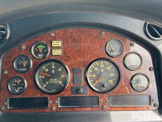 2016年式ケンワースT359