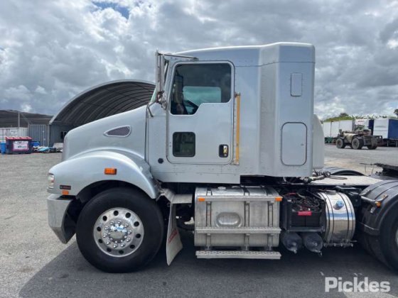 2016年式ケンワースT359