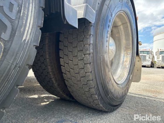 2016年式ケンワースT359