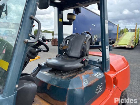 2009年丰田02-7FG45