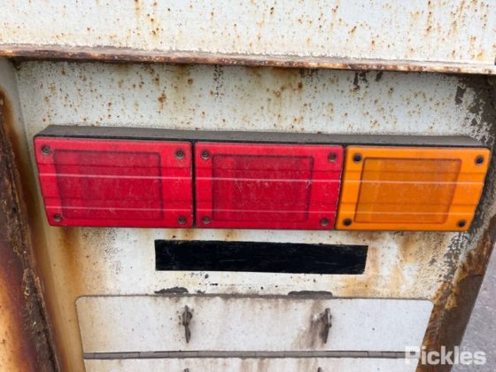 2022 マキシトランス ST3