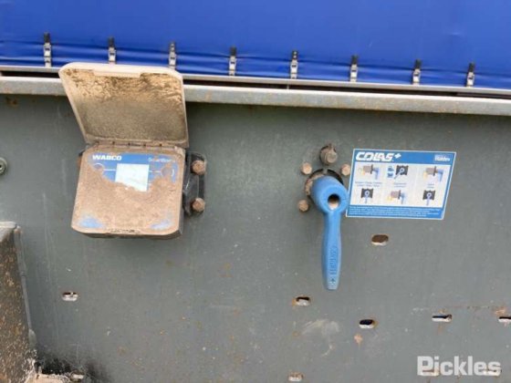 2022 マキシトランス ST3