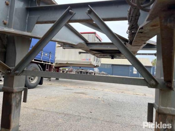 2022 マキシトランス ST3