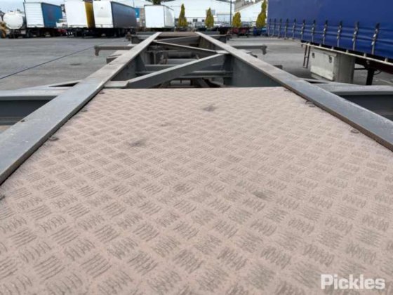 2022 マキシトランス ST3