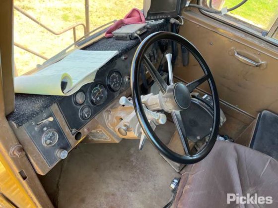 1992年式キャタピラー773B