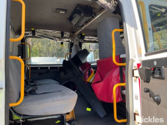 2002年式 いすゞ FSS