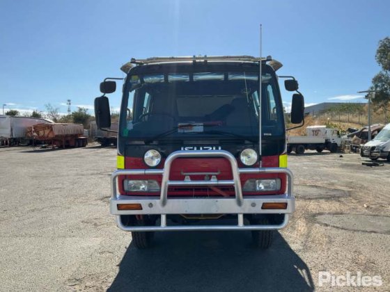 2002年式 いすゞ FSS