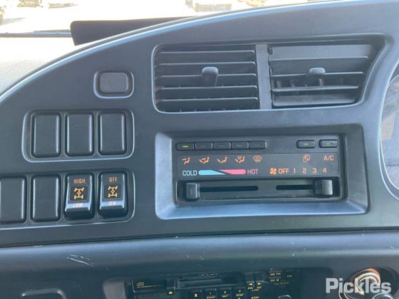 2002年式 いすゞ FSS