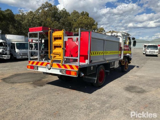 2002年式 いすゞ FSS