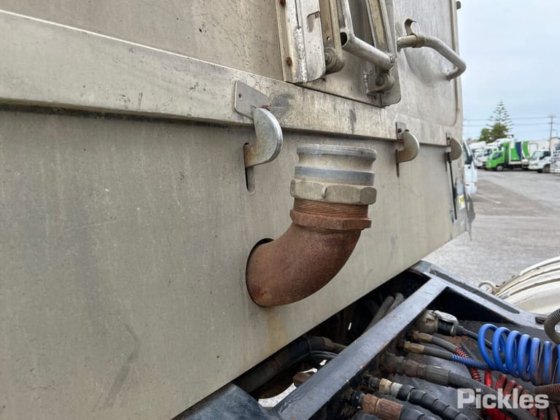 2002 スローンビルト トレーラー