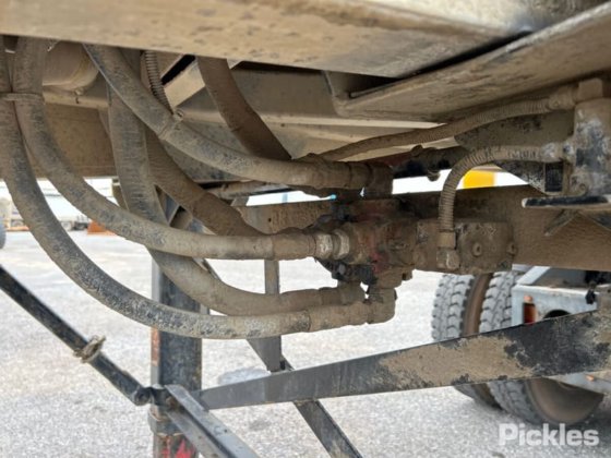 2002 スローンビルト トレーラー