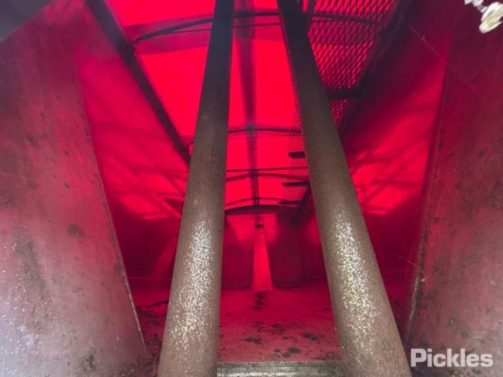 2002 スローンビルト トレーラー