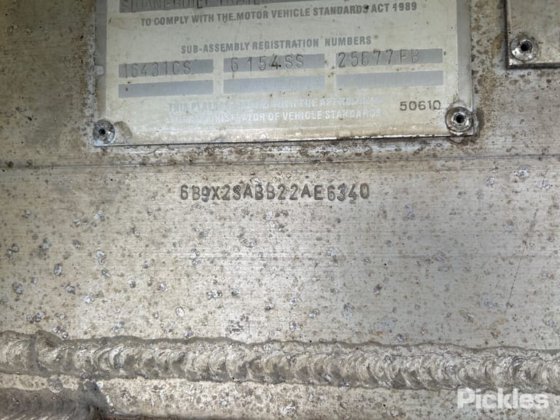 2002 スローンビルト トレーラー