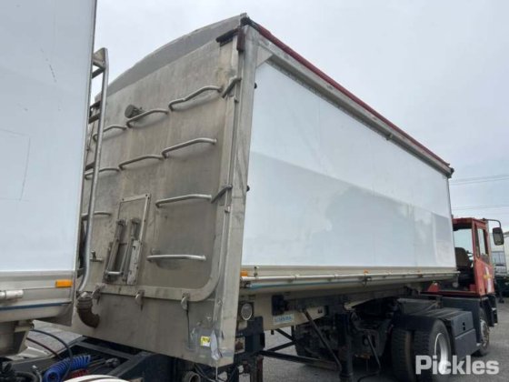 2002 スローンビルト トレーラー