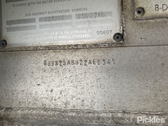 2002 スローンビルト トレーラー