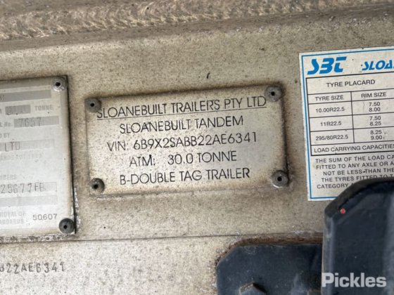 2002 スローンビルト トレーラー