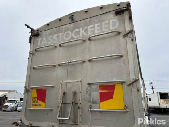 2002 スローンビルト トレーラー