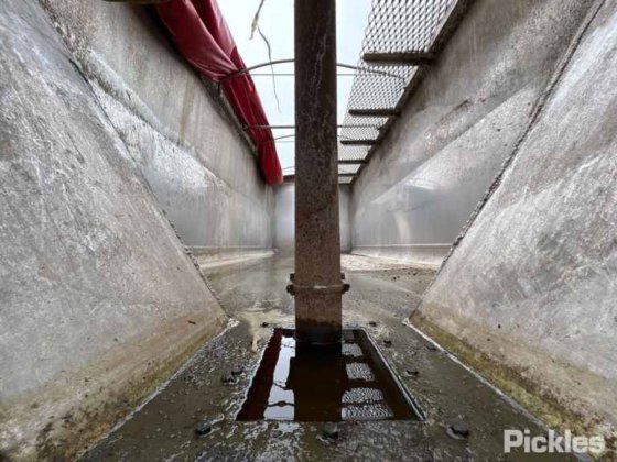 2002 スローンビルト トレーラー