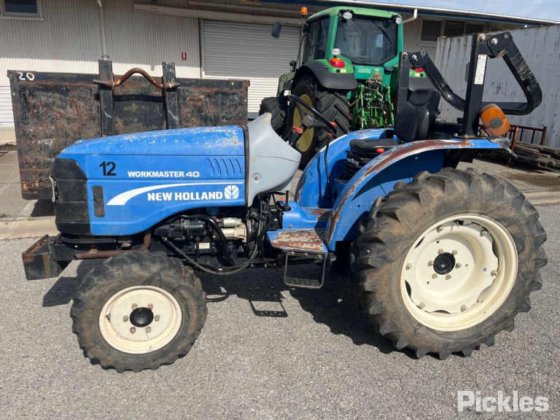 2014年新ホランド Workmaster 40