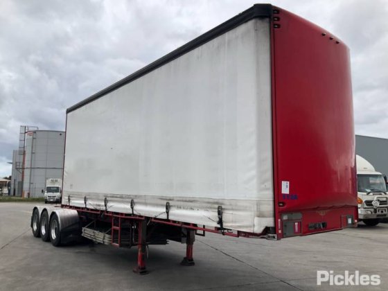 2016年 Maxitrans ST3