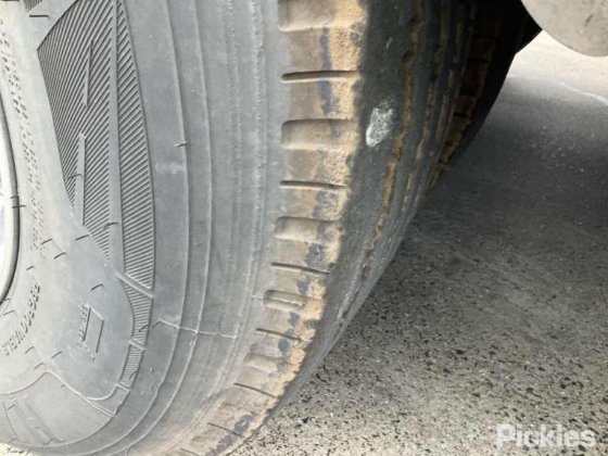 2016年 Maxitrans ST3