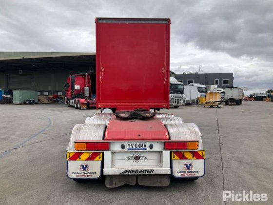 2016年 Maxitrans ST3