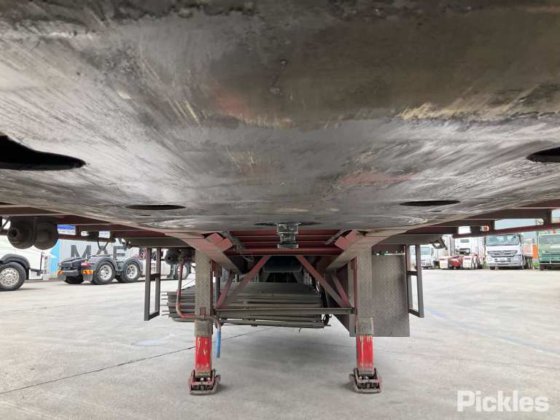 2016年 Maxitrans ST3