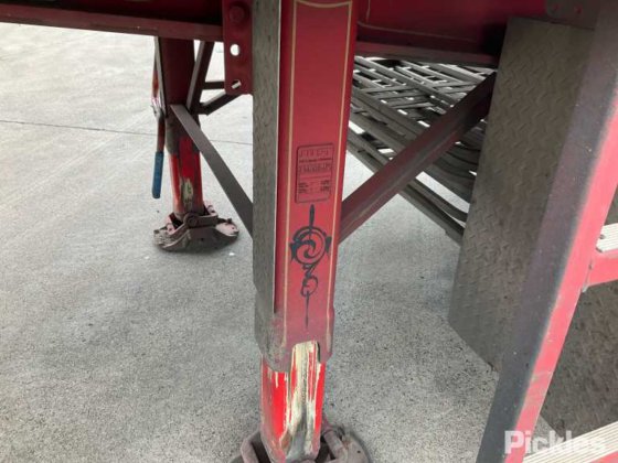 2016年 Maxitrans ST3