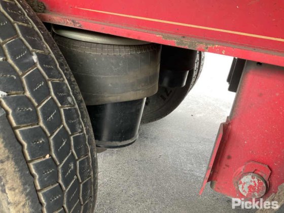 2016年 Maxitrans ST3