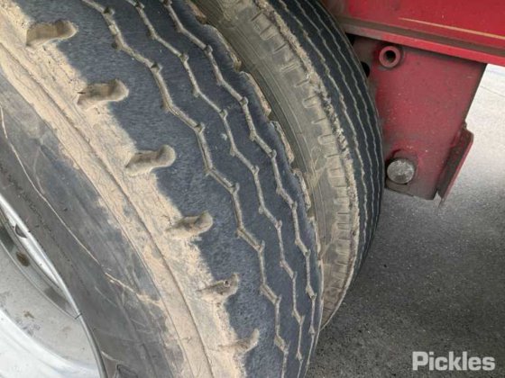 2016年 Maxitrans ST3