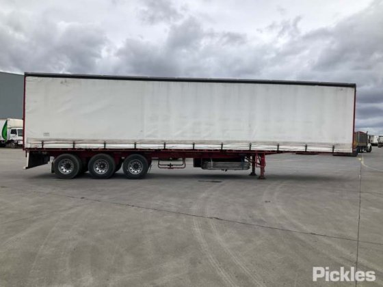 2016年 Maxitrans ST3