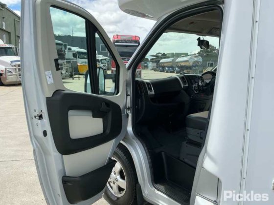 2014年フィアット・デュカート・マキシ