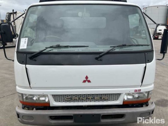 2004年式 三菱キャンター