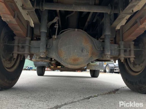 2004年式 三菱キャンター