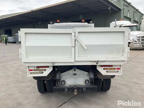 2004年式 三菱キャンター